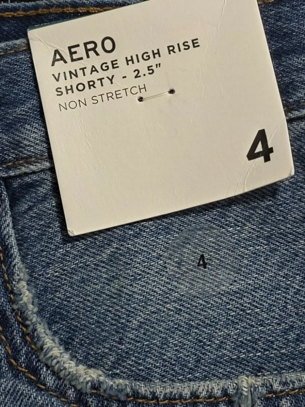 Aero High Rise Distressed Denim Shorty Shorts Size 4 NWT - Picture 6 of 8